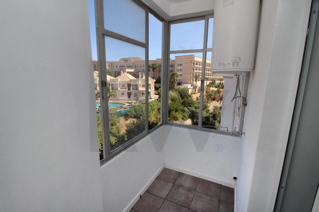 Apartamento T2 para Venda em Albufeira e Olhos de Água Foto 10