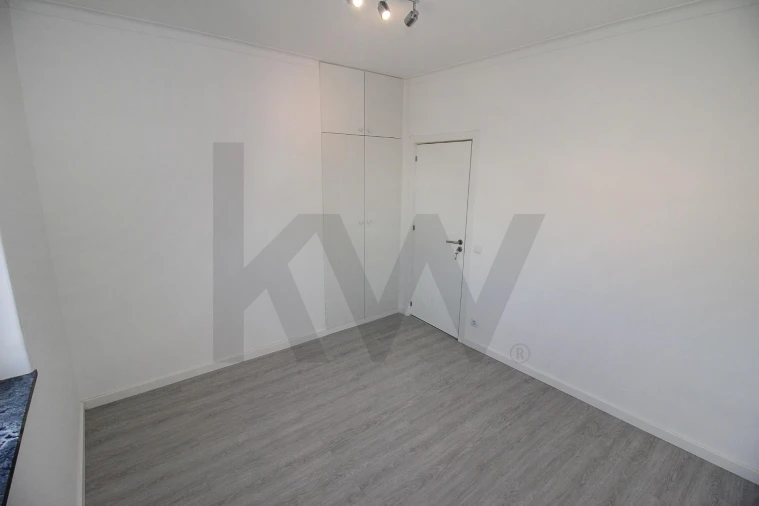 Apartamento T2 para Venda em Albufeira e Olhos de Água Foto 14