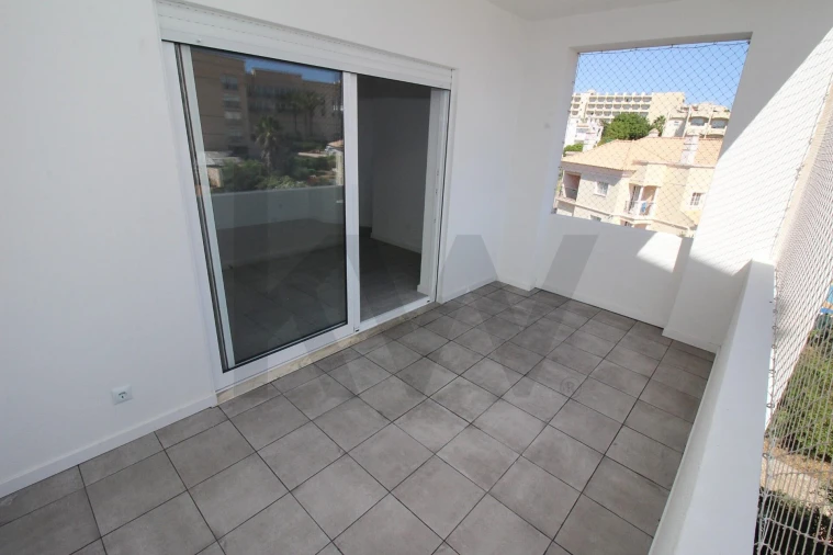 Apartamento T2 para Venda em Albufeira e Olhos de Água Foto 7
