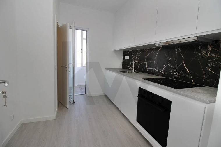 Apartamento T2 para Venda em Albufeira e Olhos de Água Foto 9