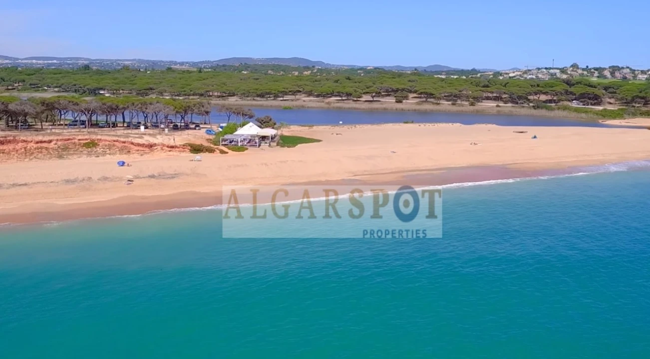 Moradia T8 para Venda em Loule (São Clemente) Foto 24