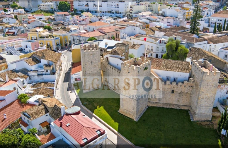 Moradia T8 para Venda em Loule (São Clemente) Foto 5