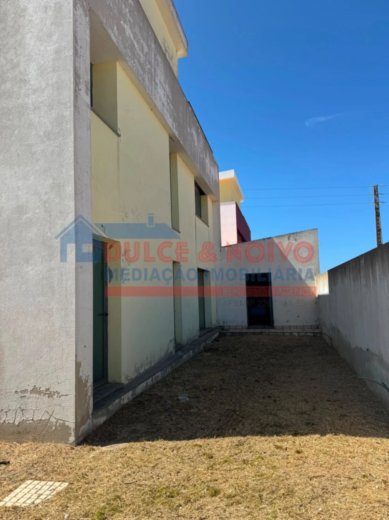 Moradia T3 para Venda em Atouguia da Baleia Foto 6
