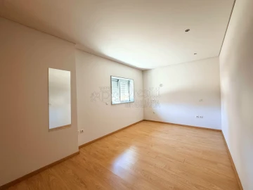 Apartamento T3 para Arrendamento em Arões (São Romão)