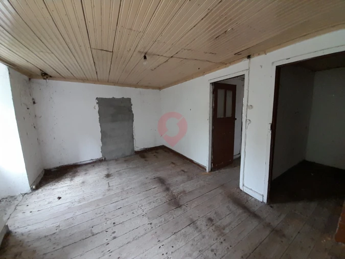 Moradia T2 para Venda em Chaviães e Paços Foto 5