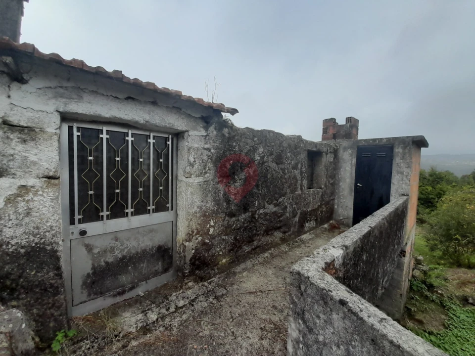 Moradia T2 para Venda em Chaviães e Paços Foto 9