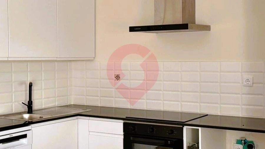 Moradia T1 para Venda em Longos Vales