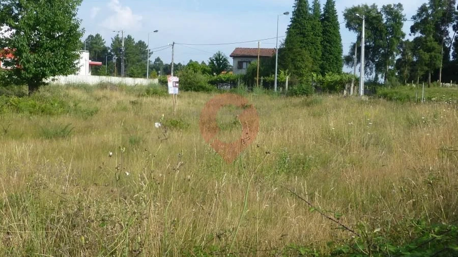 Terreno para Venda em Mazedo e Cortes