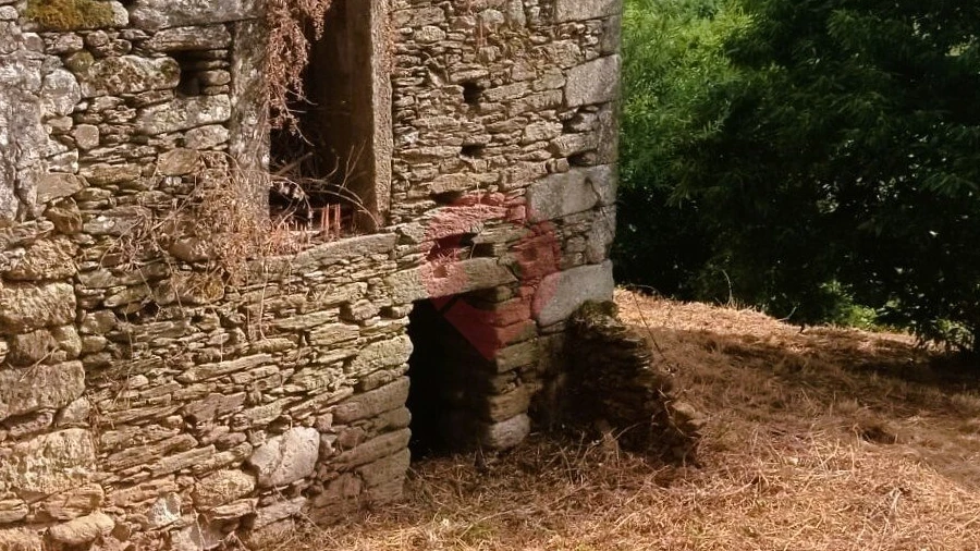 Moradia T3 para Venda em Riba de Mouro