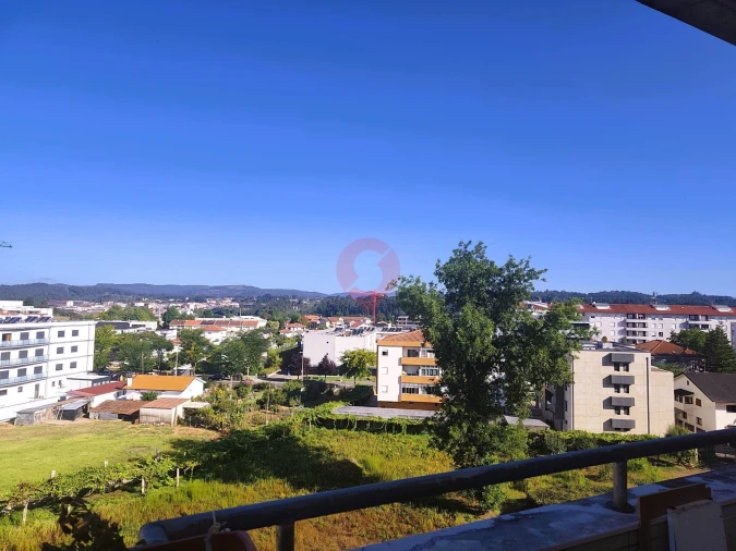 Apartamento T4 para Venda em Mazedo e Cortes Foto 17