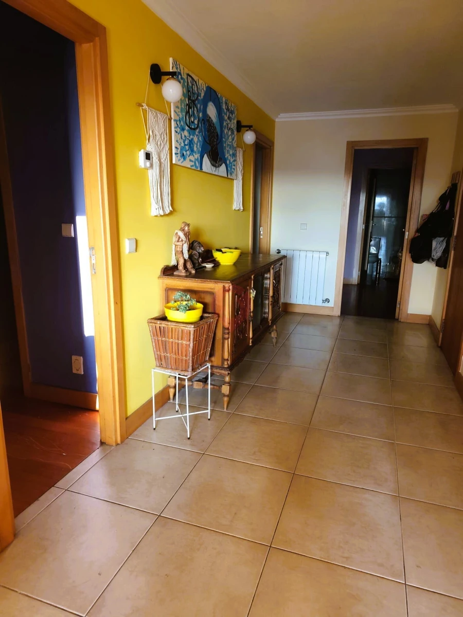 Apartamento T4 para Venda em Mazedo e Cortes Foto 4