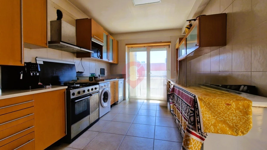 Apartamento T4 para Venda em Mazedo e Cortes Foto 10