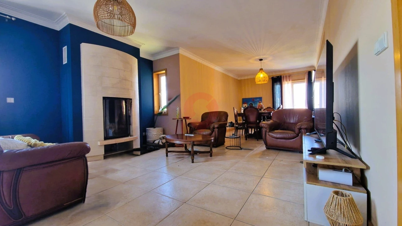 Apartamento T4 para Venda em Mazedo e Cortes Foto 5