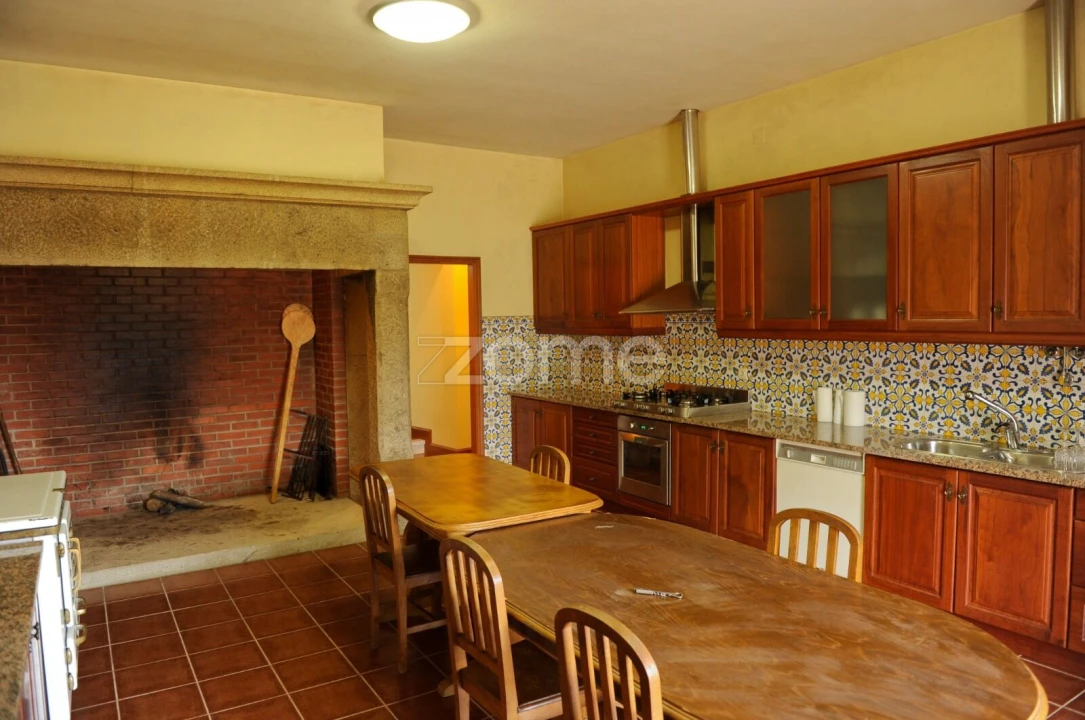 Moradia T10 para Venda em Geraz do Lima (Santa Maria, Santa Leocádia, Moreira), Deão Foto 23