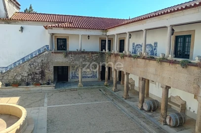 Moradia T10 para Venda em Geraz do Lima (Santa Maria, Santa Leocádia, Moreira), Deão