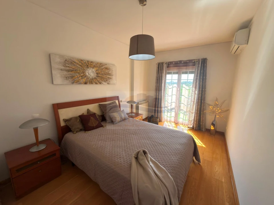 Apartamento T2 para Venda em Águas Livres Foto 26