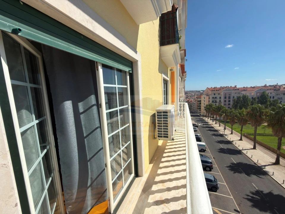 Apartamento T2 para Venda em Águas Livres Foto 37
