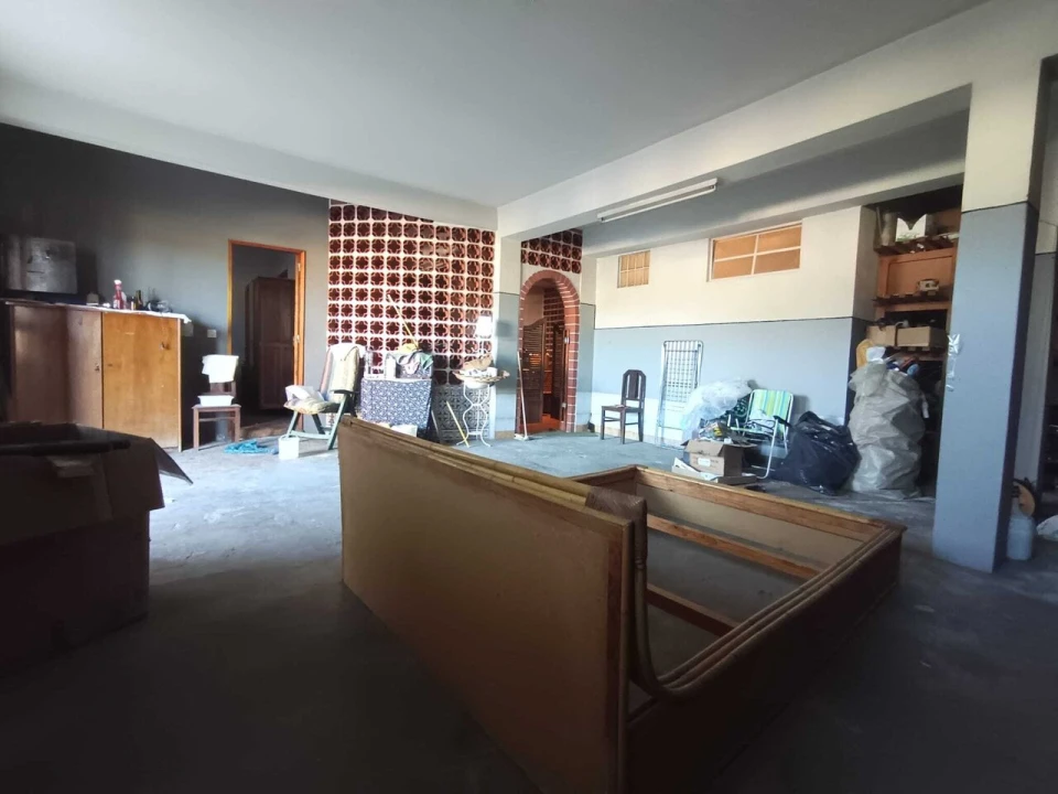 Moradia T9 para Venda em Marvila, Ribeira Santarém, São Salvador, São Nicolau Foto 5