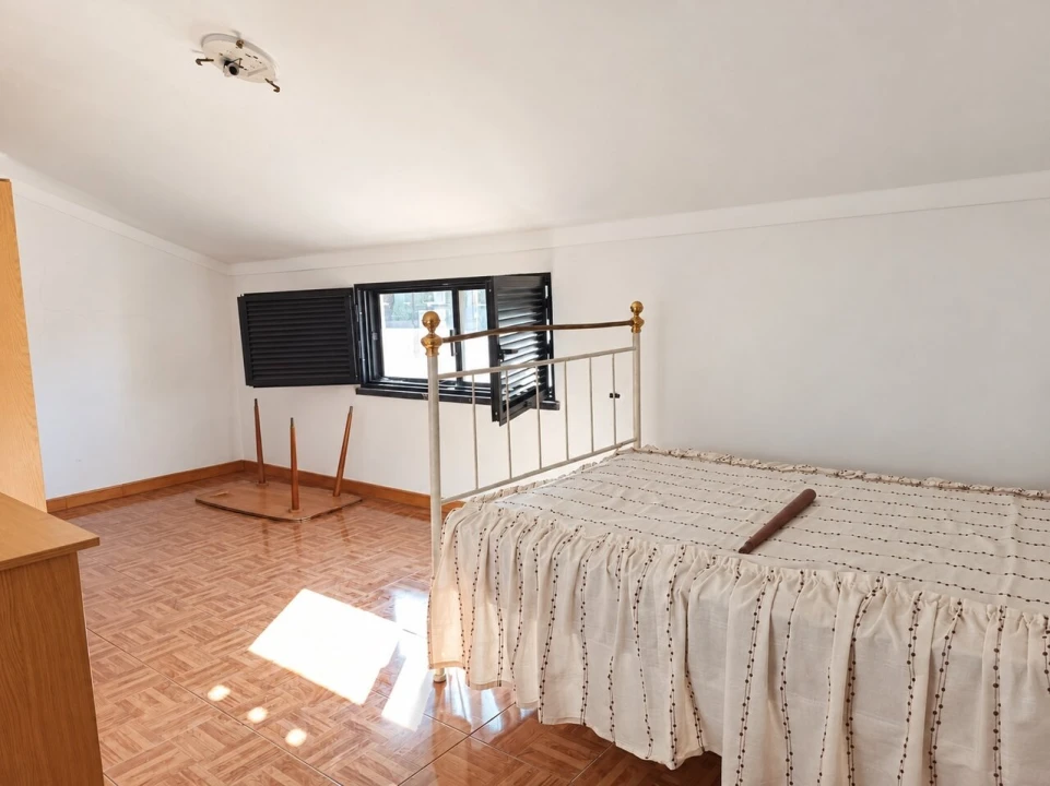 Moradia T9 para Venda em Marvila, Ribeira Santarém, São Salvador, São Nicolau Foto 35