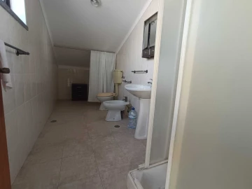 Moradia T9 para Venda em Marvila, Ribeira Santarém, São Salvador, São Nicolau