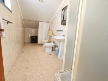 Moradia T9 para Venda em Marvila, Ribeira Santarém, São Salvador, São Nicolau