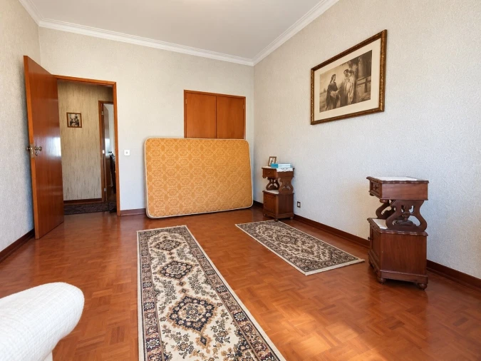 Moradia T9 para Venda em Marvila, Ribeira Santarém, São Salvador, São Nicolau Foto 13