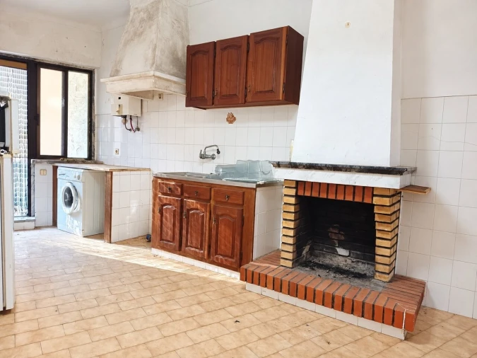 Moradia T9 para Venda em Marvila, Ribeira Santarém, São Salvador, São Nicolau Foto 26
