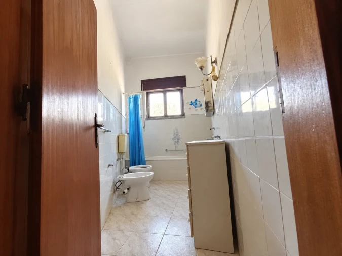 Moradia T9 para Venda em Marvila, Ribeira Santarém, São Salvador, São Nicolau Foto 27