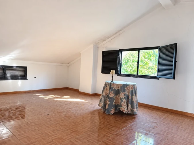 Moradia T9 para Venda em Marvila, Ribeira Santarém, São Salvador, São Nicolau Foto 37