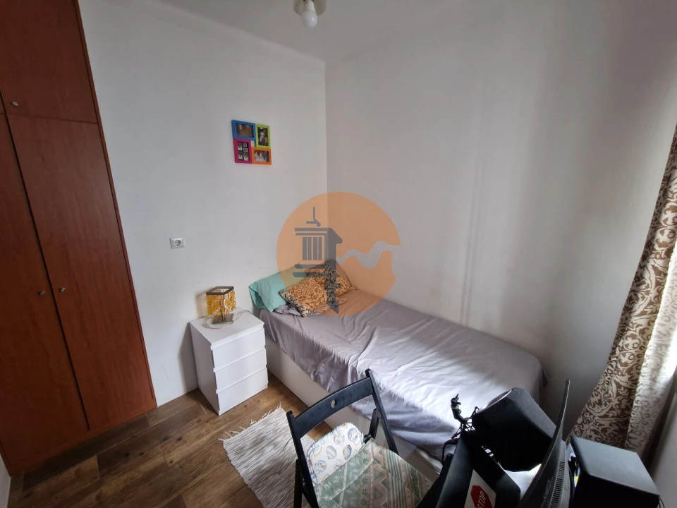 Apartamento T2 para Venda em Vila Real de Santo Antonio Foto 11