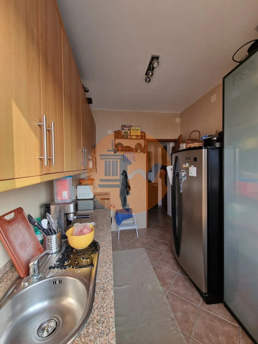 Apartamento T2 para Venda em Vila Real de Santo Antonio Foto 5