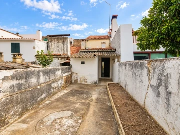 Moradia T2 para Venda em Fronteira