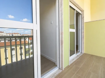 Apartamento T3 para Venda em Mina de Água