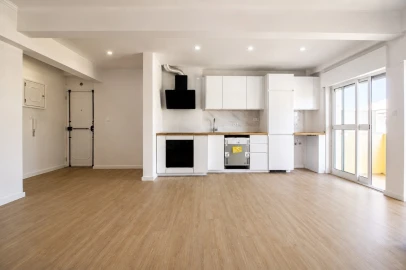 Apartamento T3 para Venda em Mina de Água