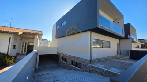 Moradia T3 para Venda em Cidade da Maia