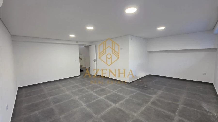 Moradia T3 para Venda em Cidade da Maia Foto 26