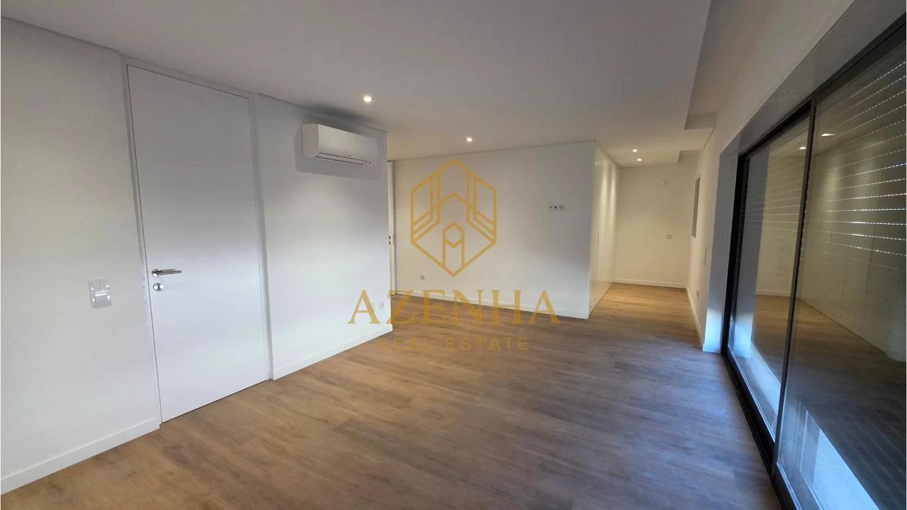 Moradia T3 para Venda em Cidade da Maia Foto 36