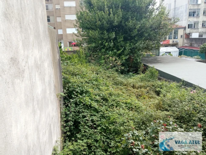 Moradia T6 para Venda em Cedofeita, Santo Ildefonso, Sé, Miragaia, São Nicolau e Vitória Foto 3