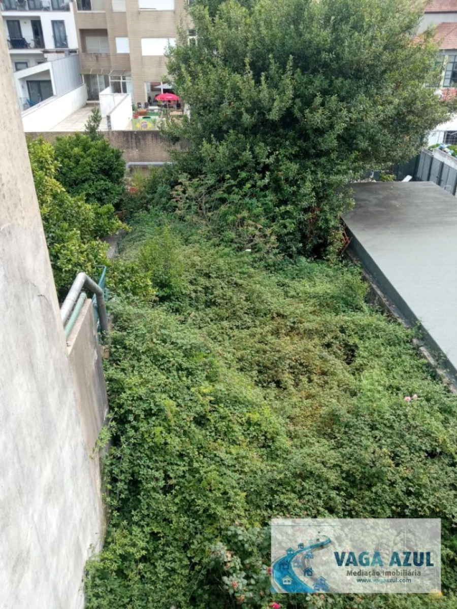 Moradia T6 para Venda em Cedofeita, Santo Ildefonso, Sé, Miragaia, São Nicolau e Vitória Foto 4