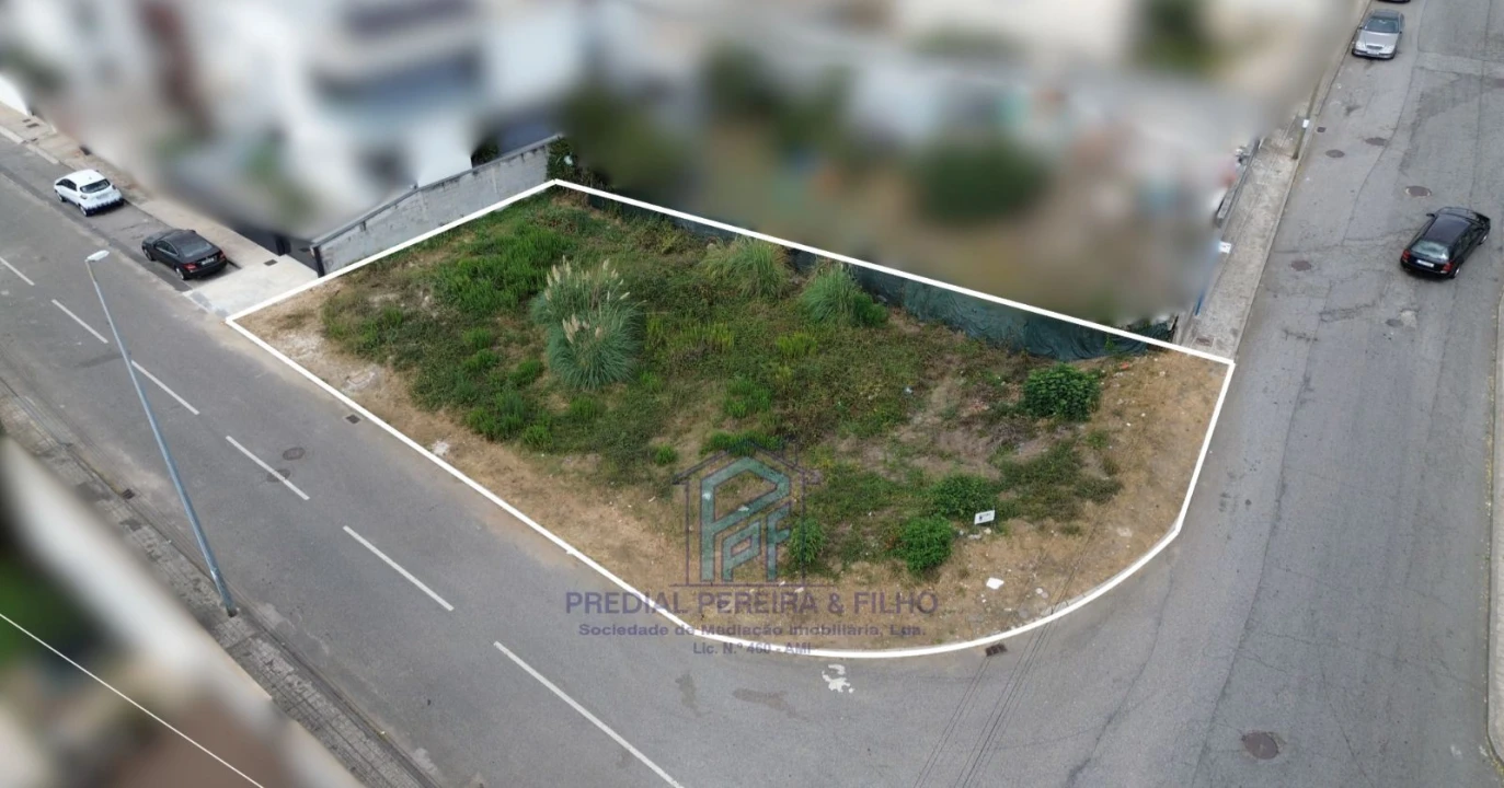 Terreno para Venda em Baguim do Monte (Rio Tinto) Foto 7