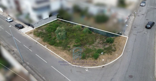 Terreno para Venda em Baguim do Monte (Rio Tinto)
