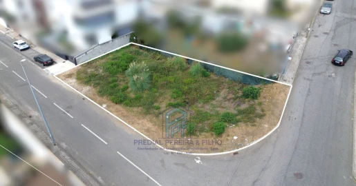 Terreno para Venda em Baguim do Monte (Rio Tinto)
