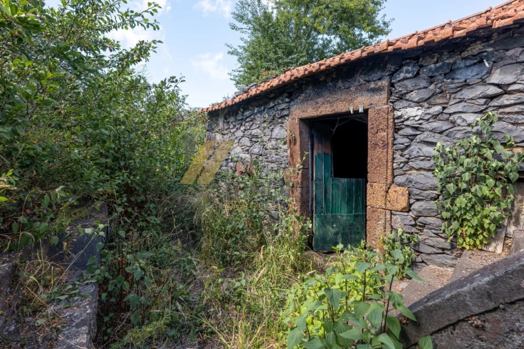 Moradia T2 para Venda em Fajã da Ovelha Foto 28