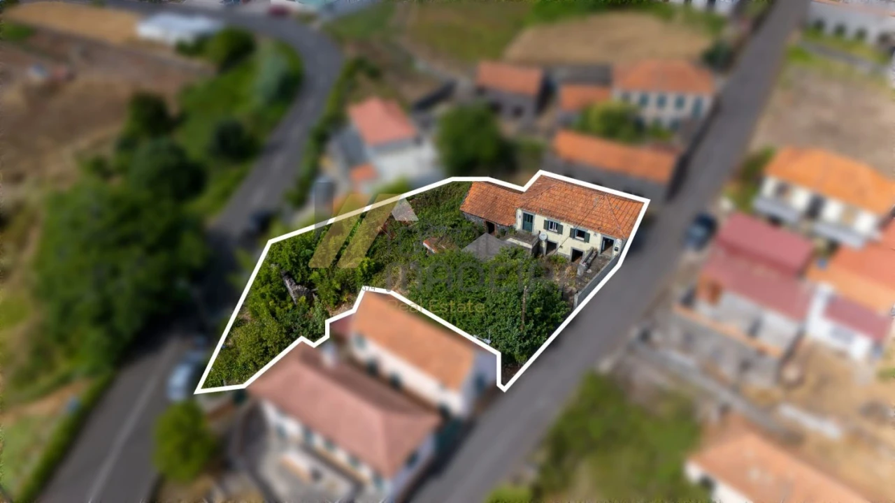 Moradia T2 para Venda em Fajã da Ovelha Foto 5