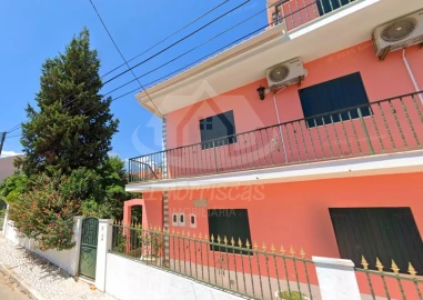 Moradia T3 para Venda em Santa Iria de Azoia, São João da Talha e Bobadela
