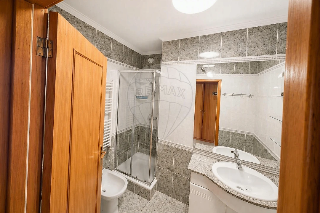Apartamento T3 para Venda em São Felix da Marinha Foto 10