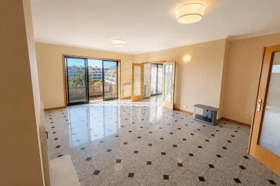 Apartamento T3 para Venda em São Felix da Marinha