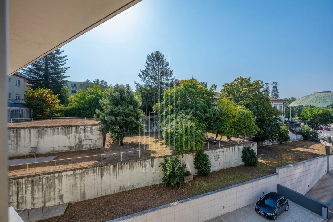 Apartamento T3 para Venda em Lordelo do Ouro e Massarelos Foto 45