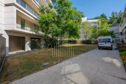 Apartamento T3 para Venda em Lordelo do Ouro e Massarelos