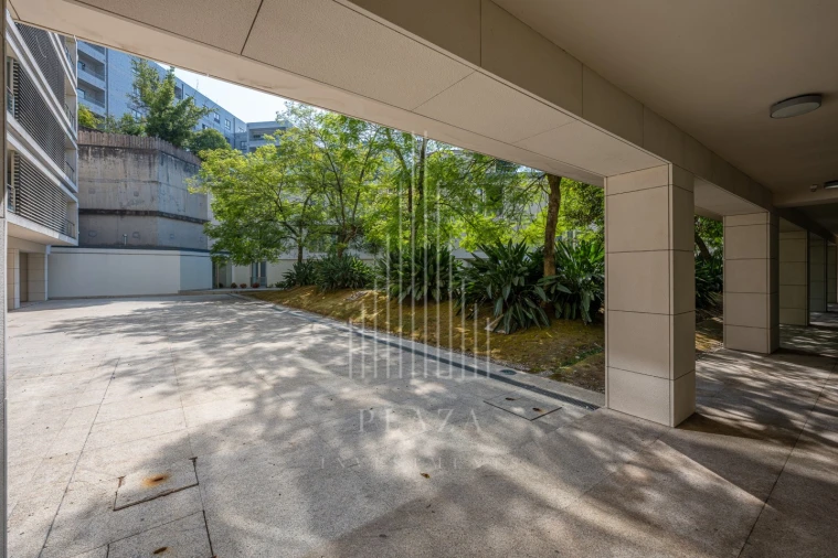 Apartamento T3 para Venda em Lordelo do Ouro e Massarelos Foto 15